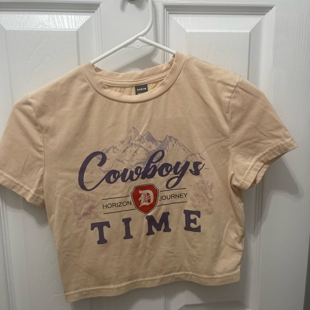 SHEIN Beige Cropped Tee with Purple 'Cowboys' Graphic